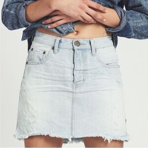 One x One Teaspoon Brando 2020 Denim Mini Skirt, Size 30